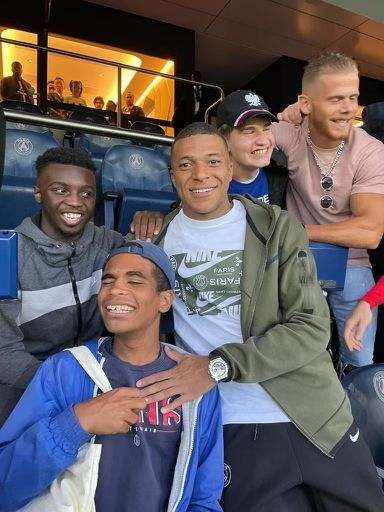 Rencontre à Kylian Mbappé